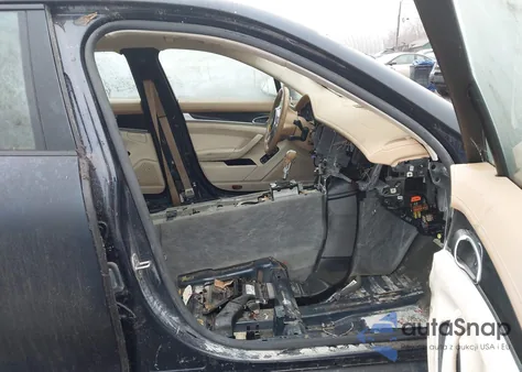 2016 Porsche Panamera 2/4/4 Edition/Edition from USA, damaged, VIN WP0AA2A74GL004425